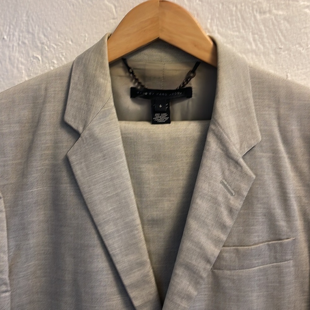 Marc Jacobs Tan 2 Piece Suit - Classic Cut and Fit